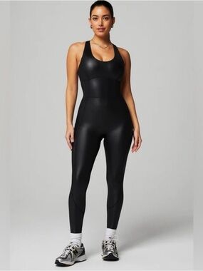 Fabletics Khloe Edit motion 365 black shine  Jumpsuit